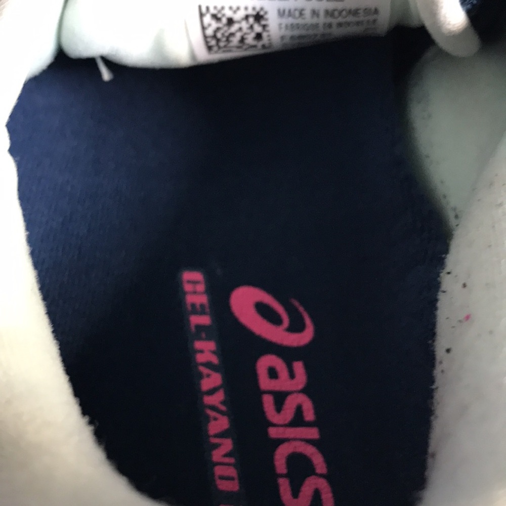 Asics Sneakers - Picture 5 of 7